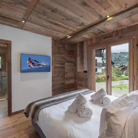 Avec Piscine Et Proche Centre - Fr-1-569-195 * Megeve